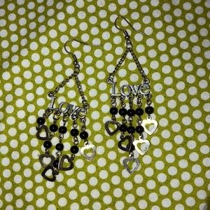 Heart earrings🍭that spell love with black beads & hearts🍭